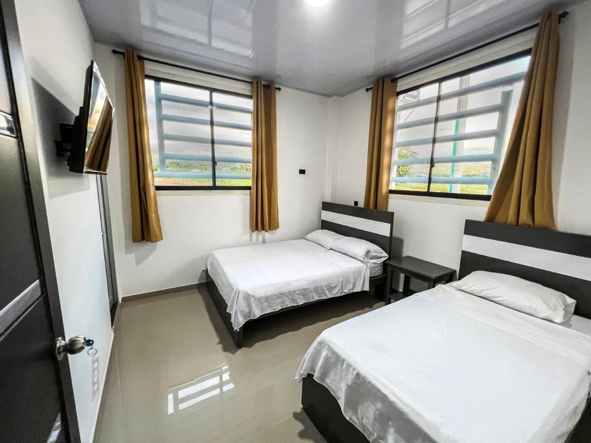 Sagrado Hotel 阿瓜奇卡 外观 照片