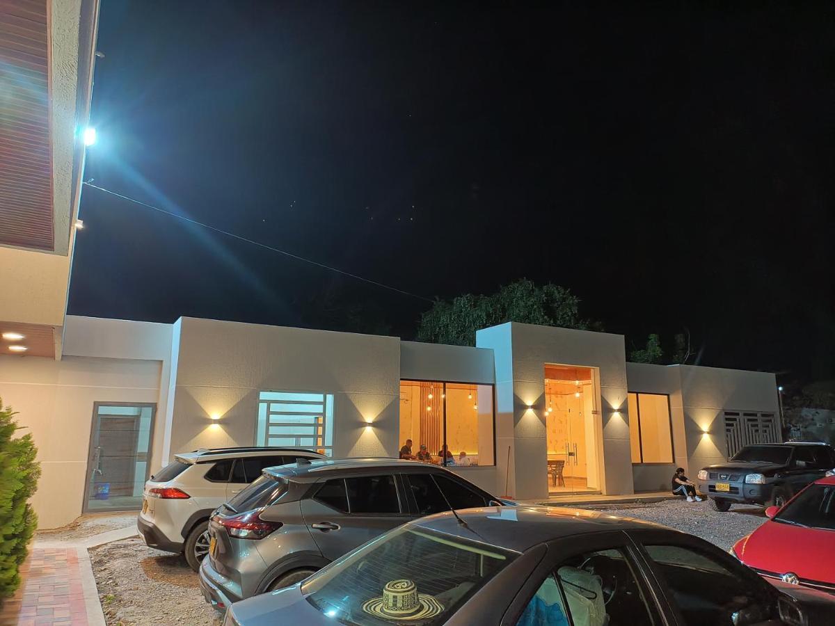 Sagrado Hotel 阿瓜奇卡 外观 照片